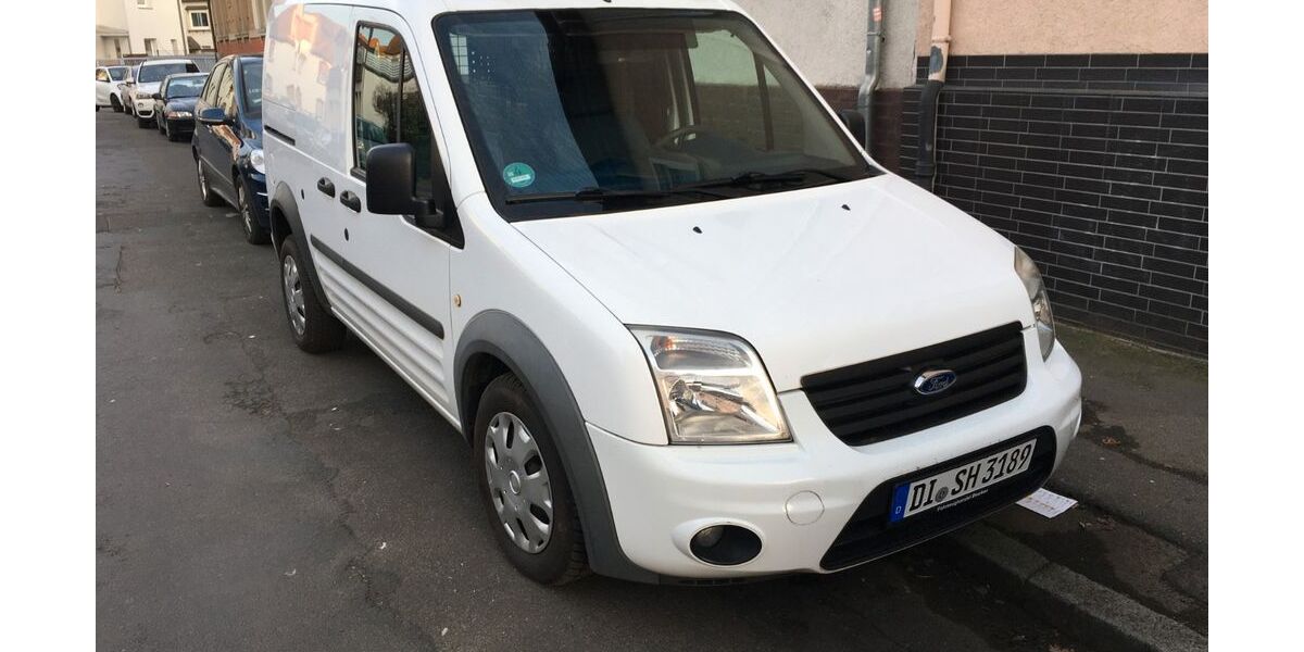Ford Tourneo Connect 150.000 km 6.500 &euro; Babenhausen 64832