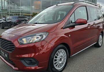 Ford Tourneo Courier 1.5 TDCI/NAVI/KAMERA/1.HAND 90.365 km 10.900 &euro; Villingen-Schwenningen 78054