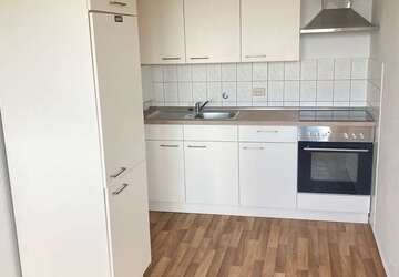 Wohnung Bitterfeld-Wolfen Wolfen - 3 Zimmer, 57 m&sup2;, 337&euro; | Angebot:27419773