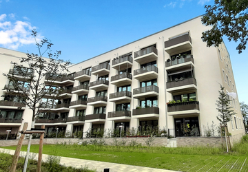 Wohnung Berlin Hellersdorf - 5 Zimmer, 98 m&sup2;, 1.570&euro; | Angebot:27348962