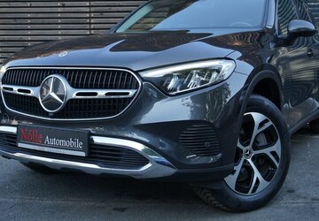 Mercedes-Benz GLC 300 e 4M Avantgarde Adv+ Distr Memory Ambi 88.547 km 40.800 &euro; Wuppertal 42327